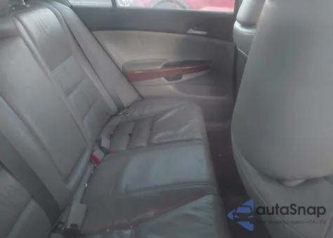 2011 Honda Accord 2.4 Ex-L z USA, uszkodzony, nr VIN 1HGCP2F8XBA083162